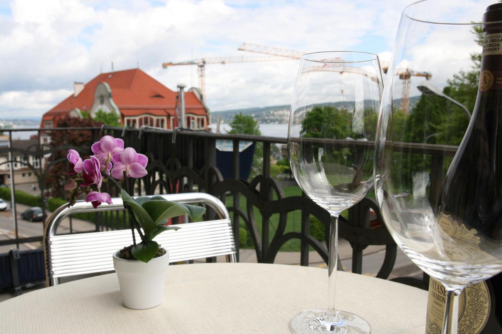 Hotel Glaernisch Hof Хорґен Екстер'єр фото