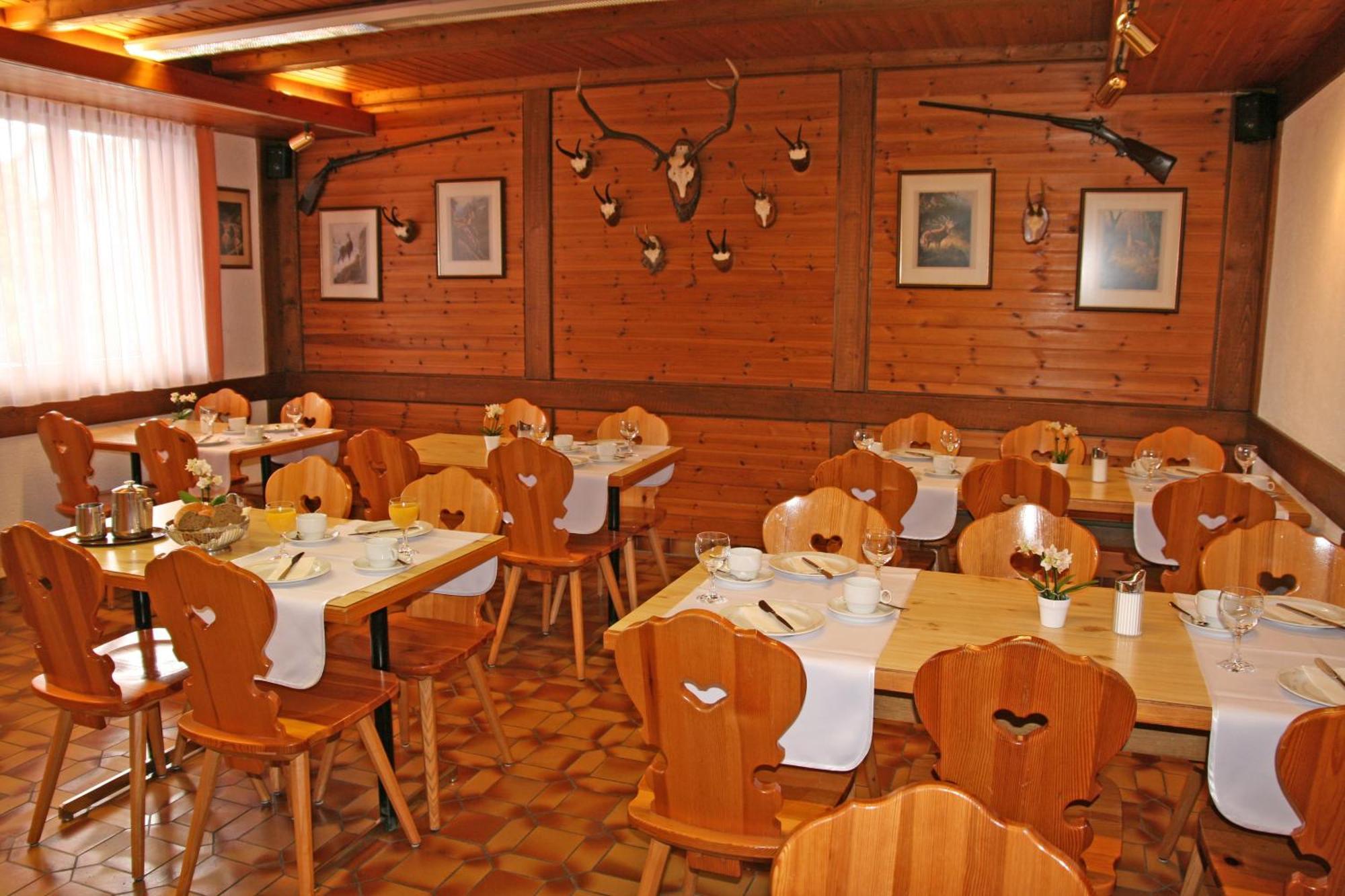 Hotel Glaernisch Hof Хорґен Екстер'єр фото