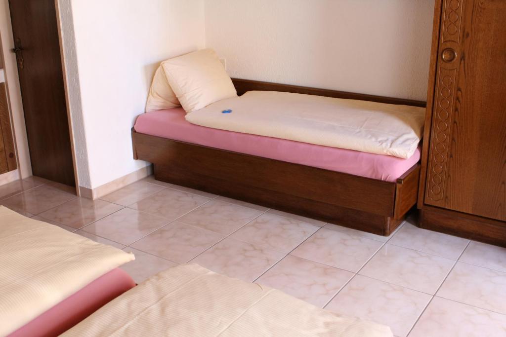 Hotel Glaernisch Hof Хорґен Номер фото
